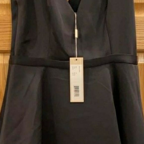 Halston Heritage Size 10 Homecoming Black Cocktail Dress on Queenly