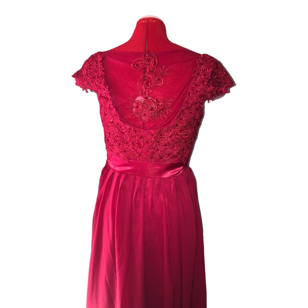 Baby online Size 10 Prom Off The Shoulder Lace Red A-line Dress on Queenly