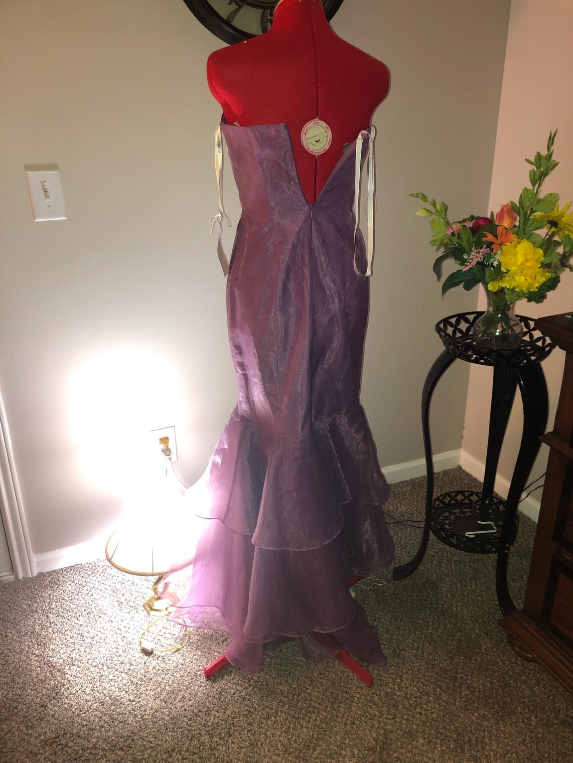 David's Bridal Size 2 Strapless Purple Mermaid Dress on Queenly