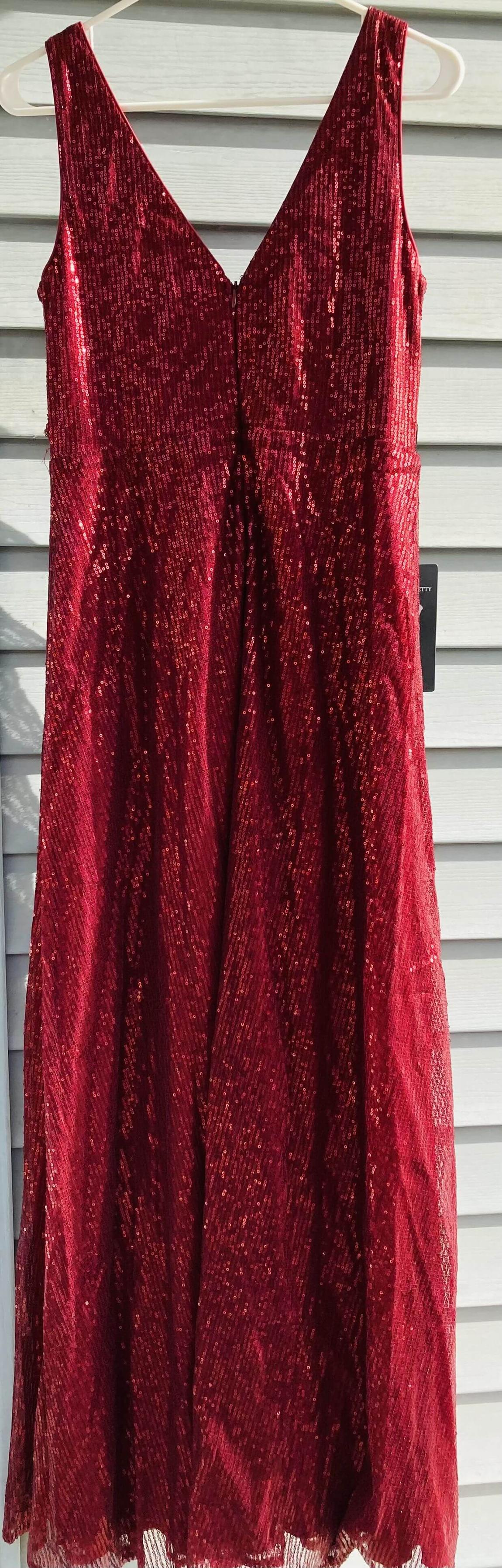 Size 8 Sequined Red A-line Dress on Queenly