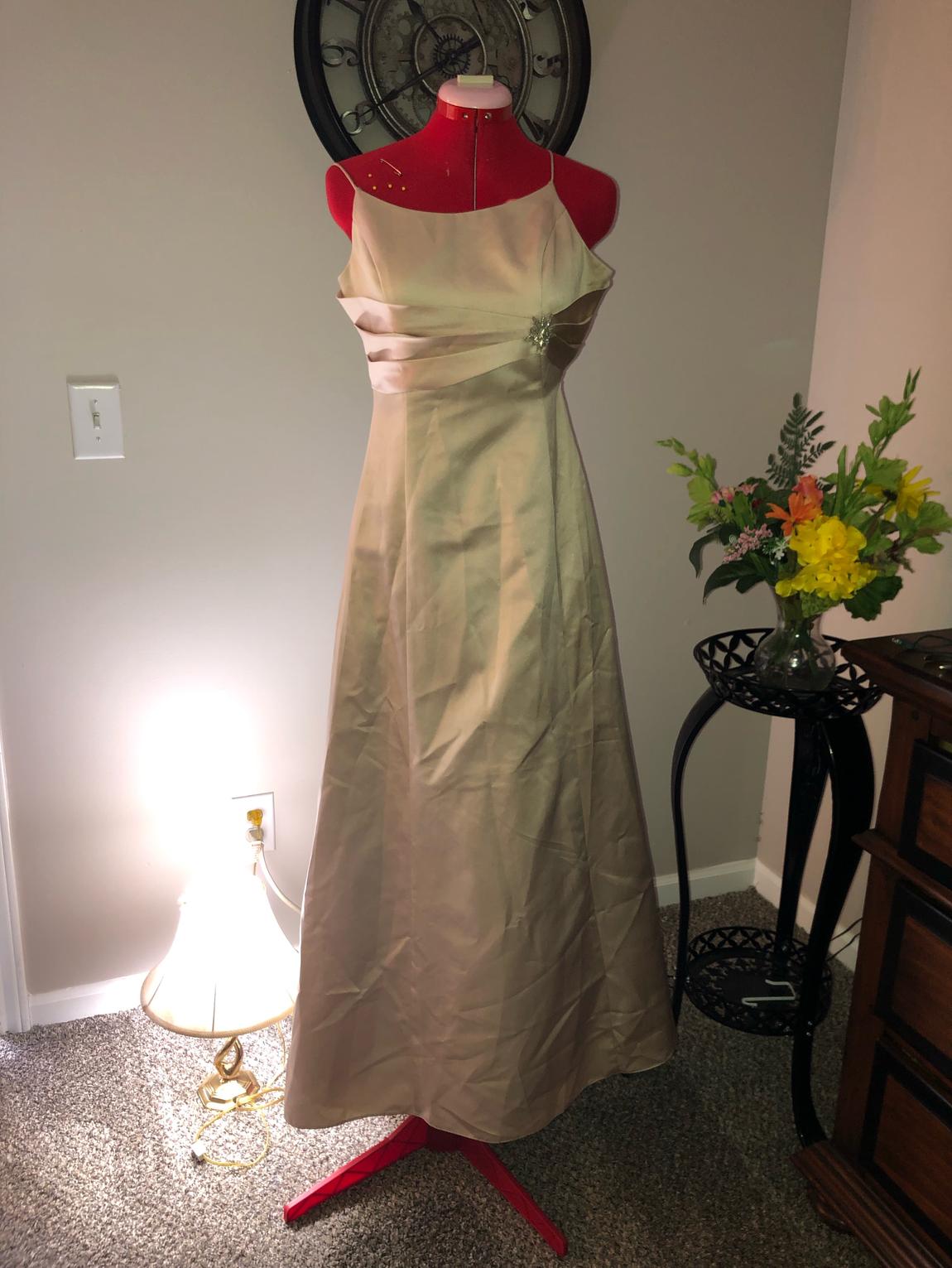 David's Bridal Size 2 Bridesmaid Gold Ball Gown on Queenly