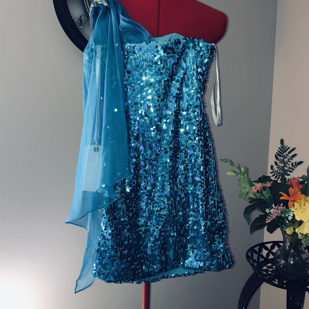 Clarisse Size 0 Homecoming One Shoulder Sequined Light Blue Cocktail Dress on Queenly