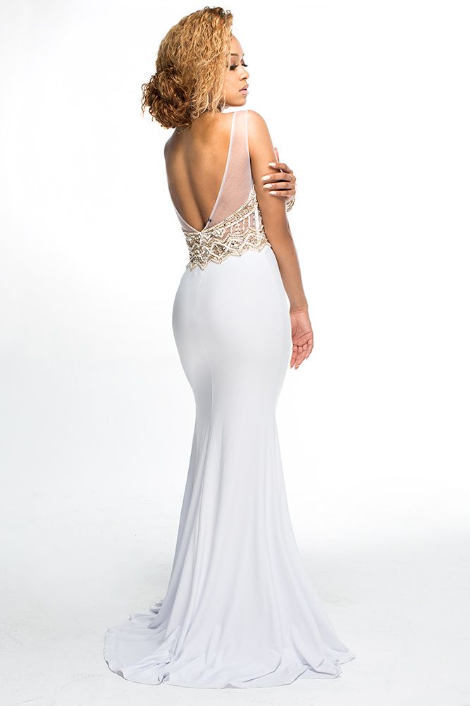 Style 16354 Brit Cameron Size 0 Plunge White Mermaid Dress on Queenly