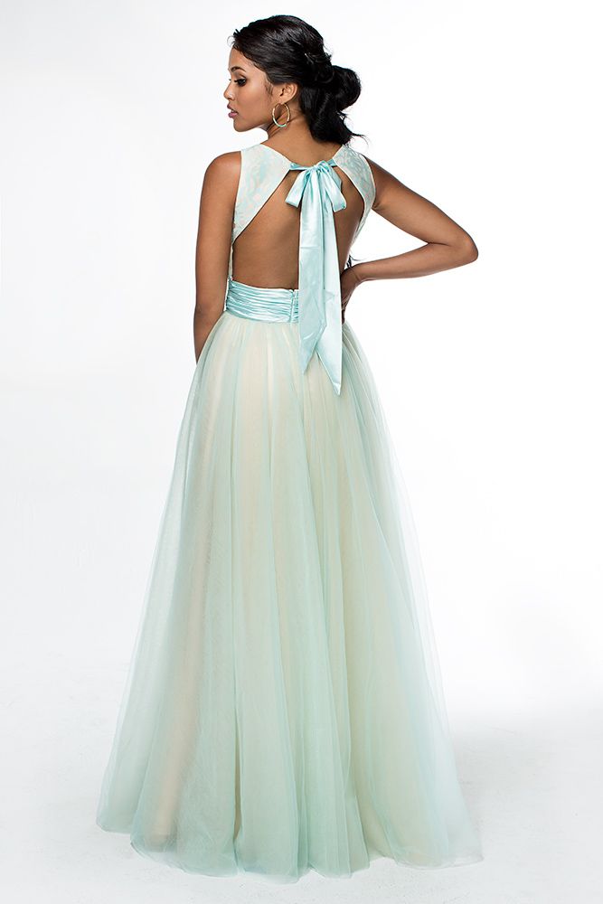 Style 16352 Brit Cameron Size 4 Lace Light Green Side Slit Dress on Queenly