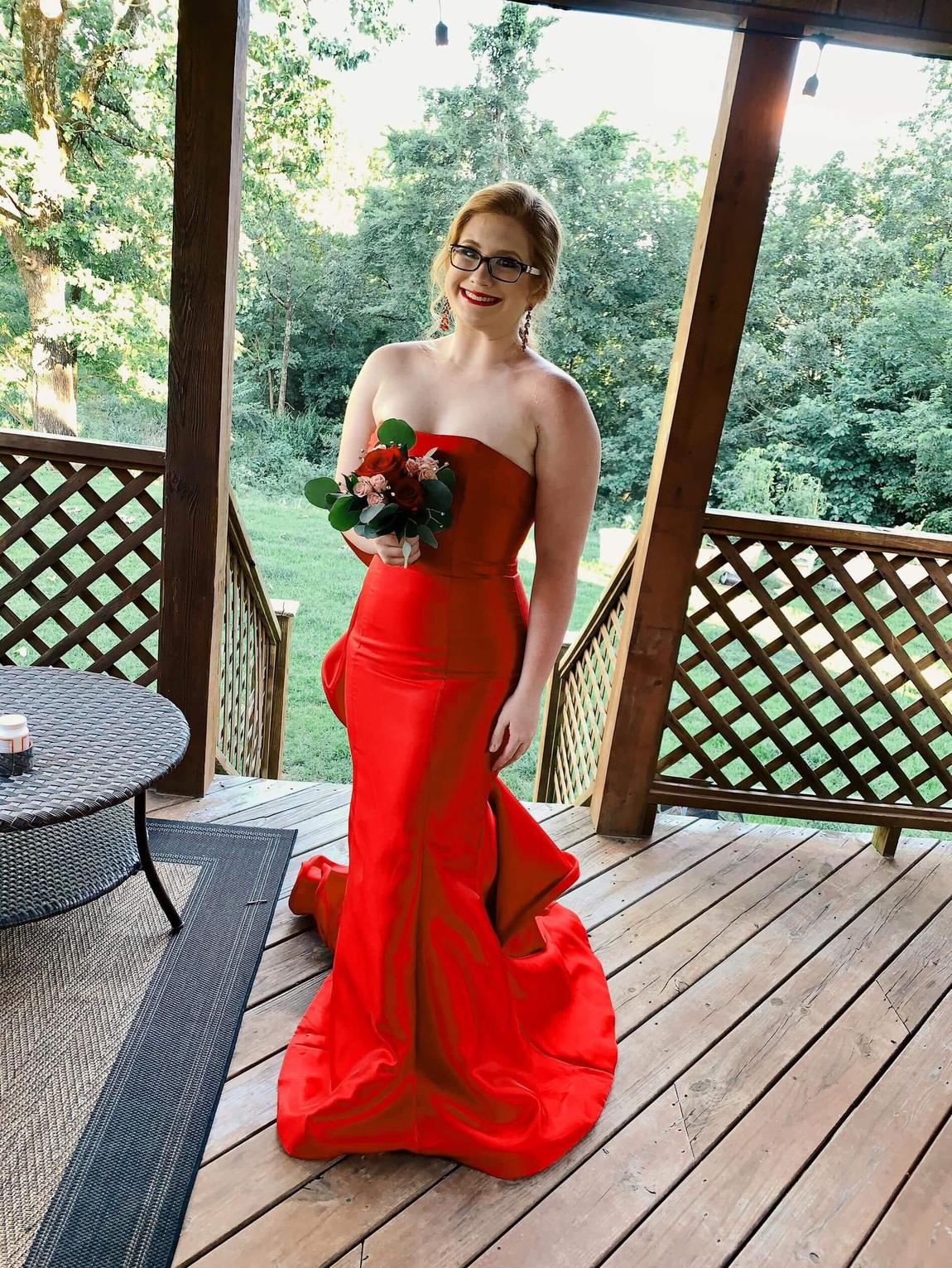 Sherri Hill Size 8 Red Floor Length Maxi on Queenly