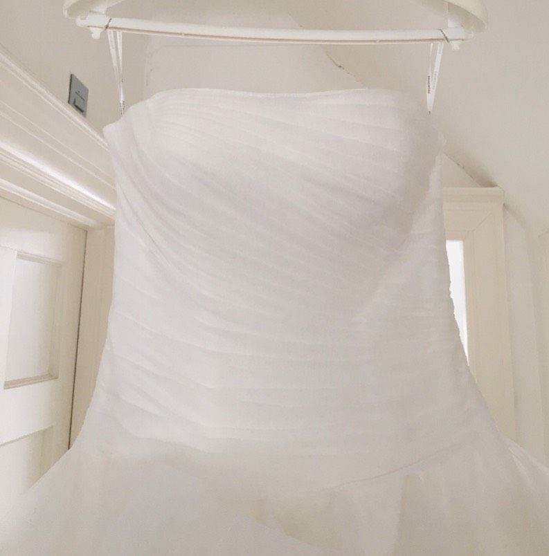 Pronovias Size 12 White Ball Gown on Queenly
