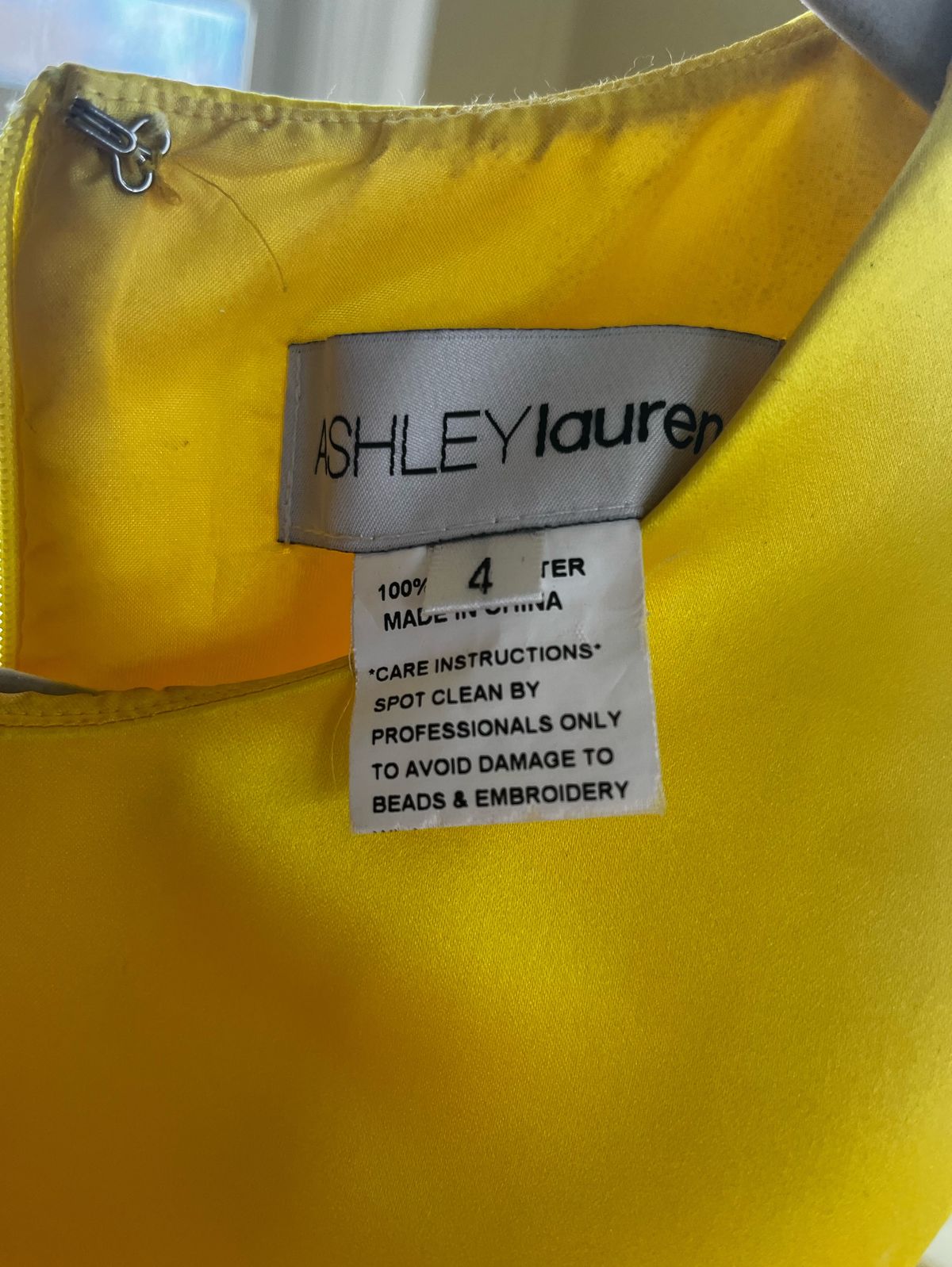 Ashley Lauren Size 4 Homecoming Yellow Cocktail Dress on Queenly