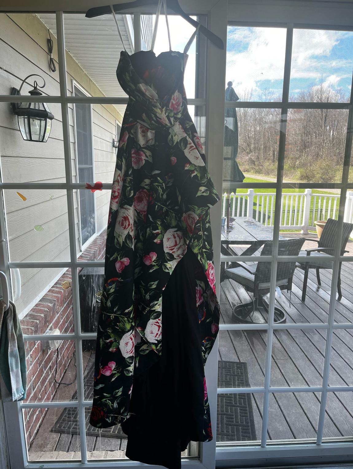 Sherri Hill Size 2 Multicolor Side Slit Dress on Queenly