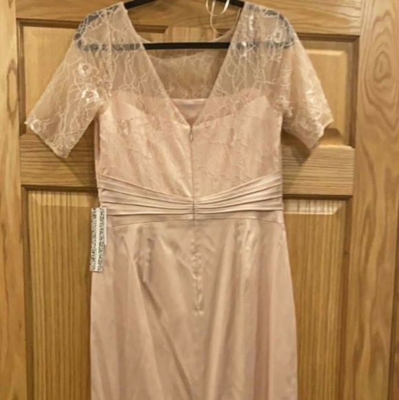 Kay Unger Size 10 Pink Cocktail Dress on Queenly