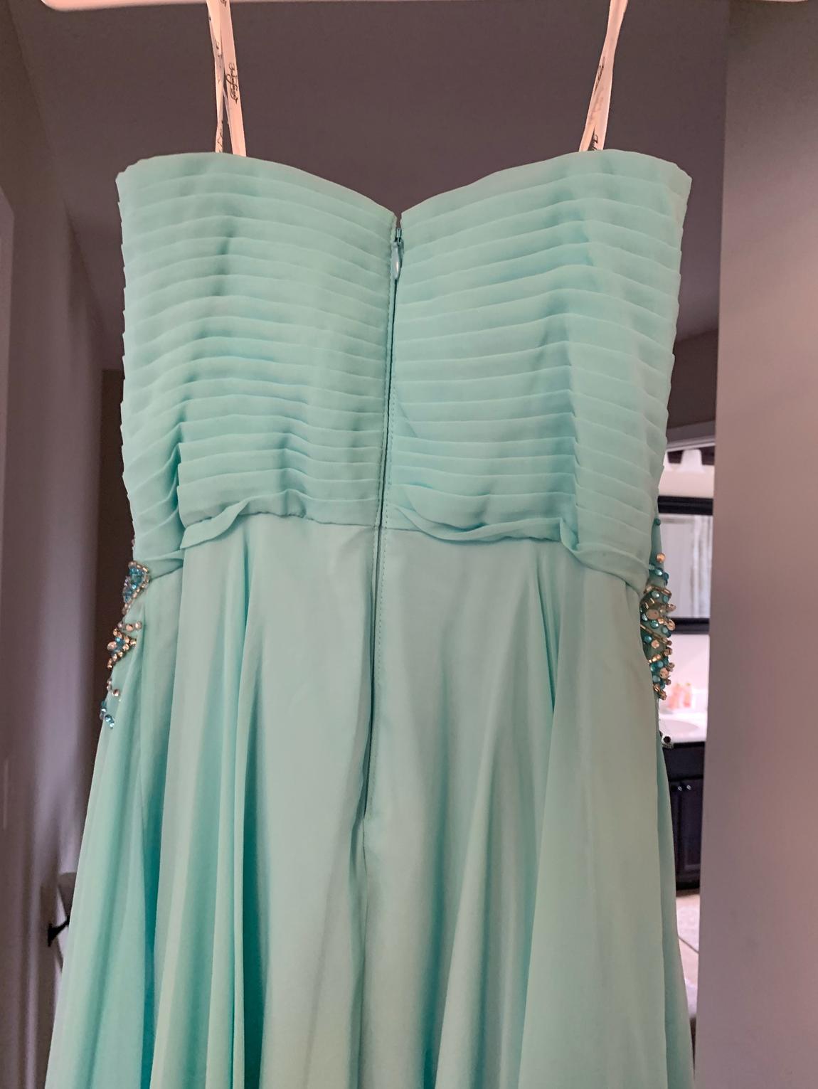 Size 4 Turquoise Blue A-line Dress on Queenly