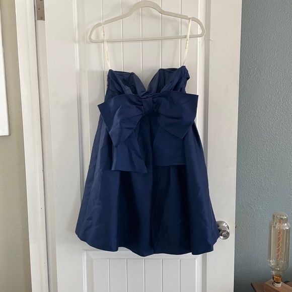 Shoshanna Size 4 Prom Satin Blue Cocktail Dress on Queenly