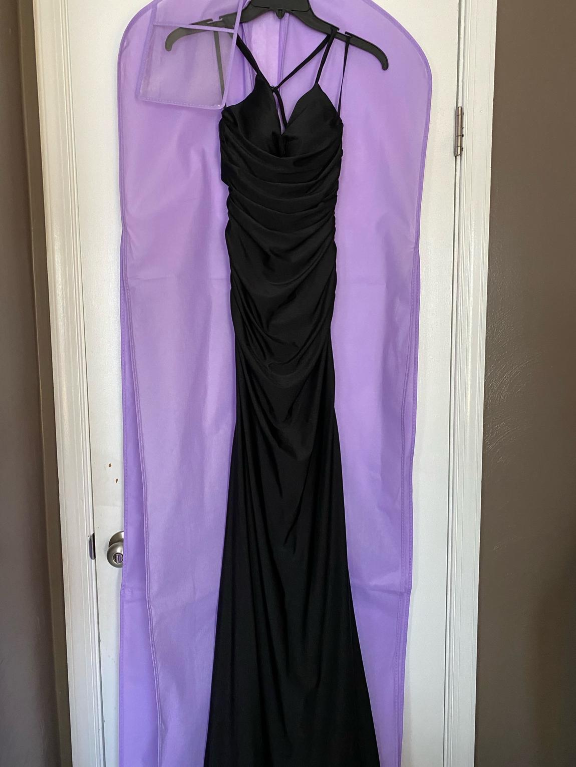 La Femme Size 00 Prom Black Mermaid Dress on Queenly