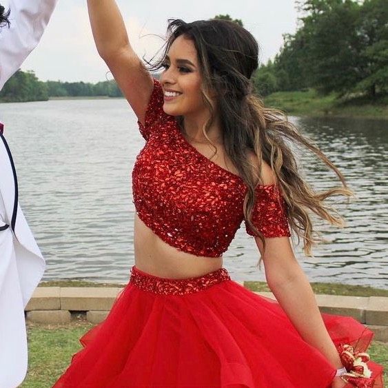 Sherri Hill Size 4 Prom Off The Shoulder Red Ball Gown on Queenly