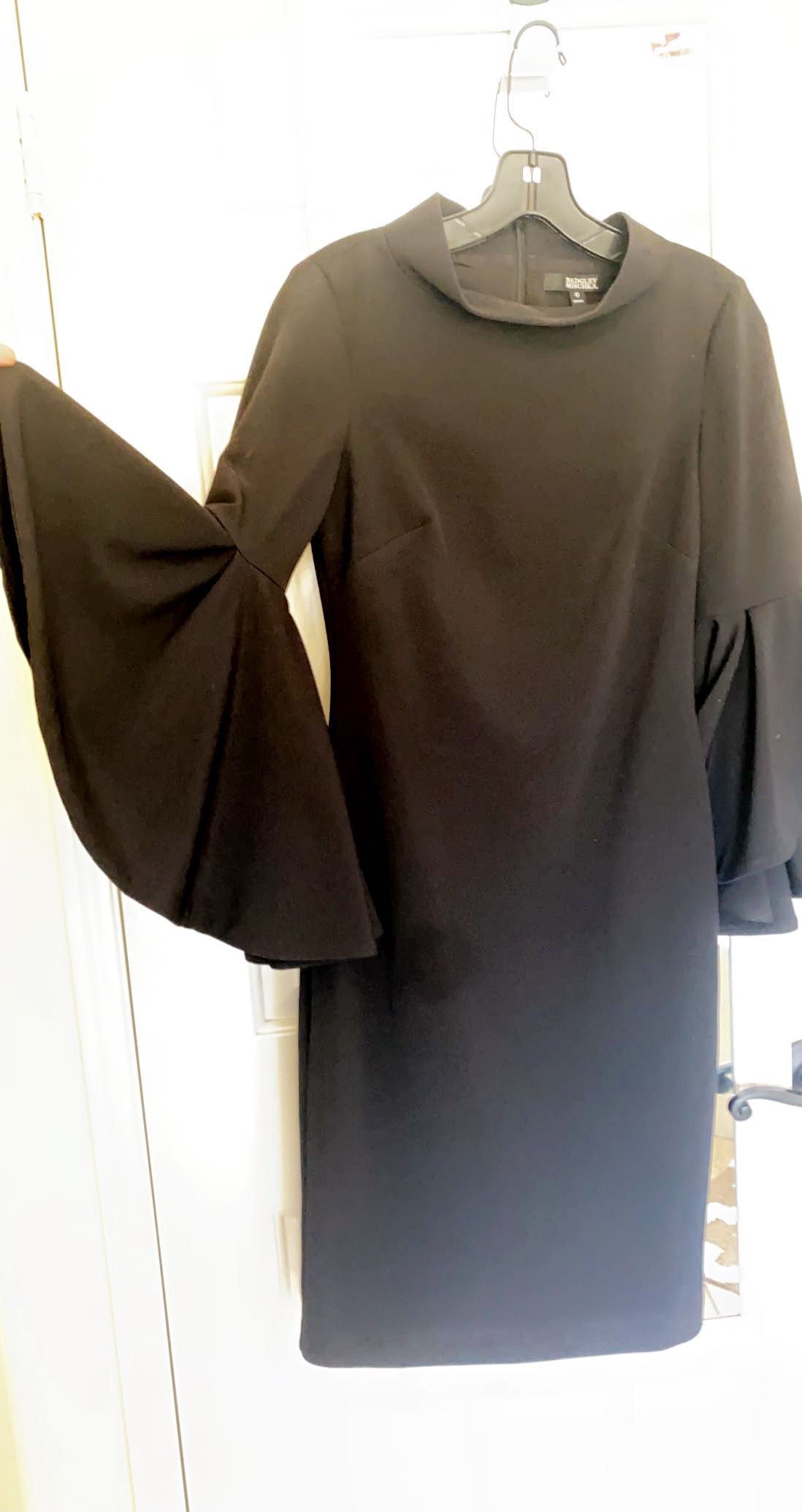 High neck classic dress Size 2 Prom Long Sleeve Black Cocktail Dress on Queenly
