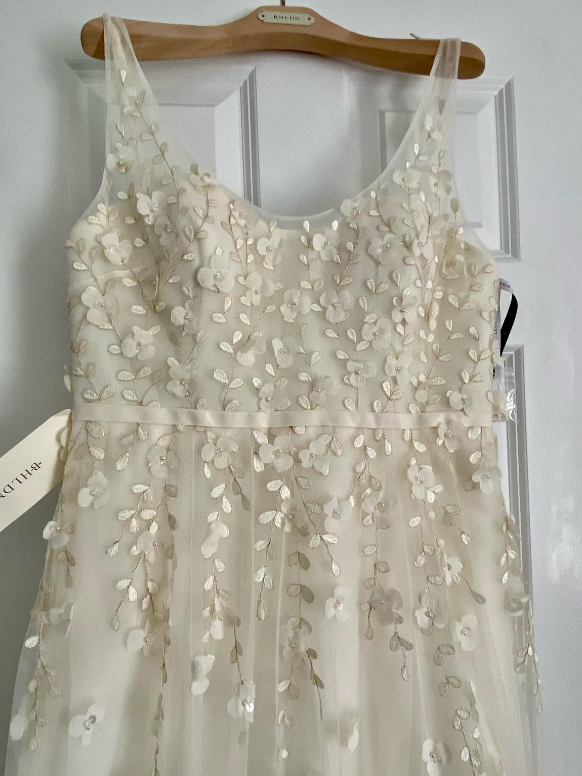 Size 12 Wedding Sheer White A-line Dress on Queenly