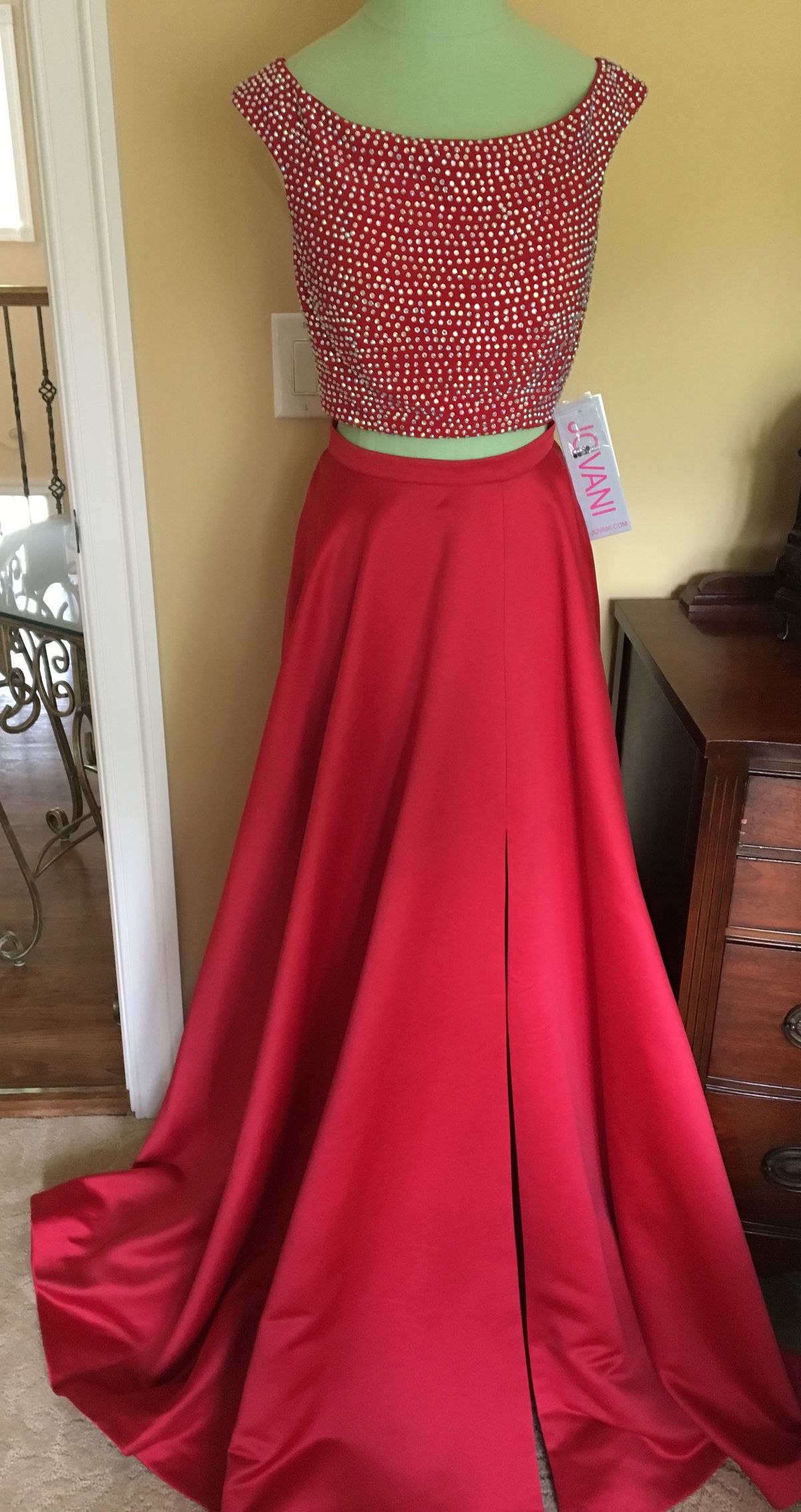 Jovani Size 4 Prom High Neck Sequined Red A-line Dress on Queenly