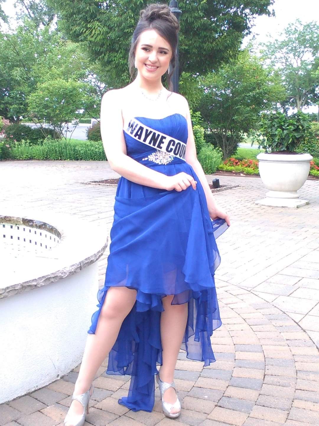 Size 6 Prom Satin Royal Blue Cocktail Dress on Queenly