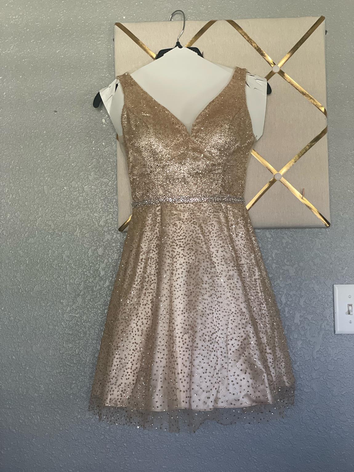 Size 0 Gold A-line Dress on Queenly
