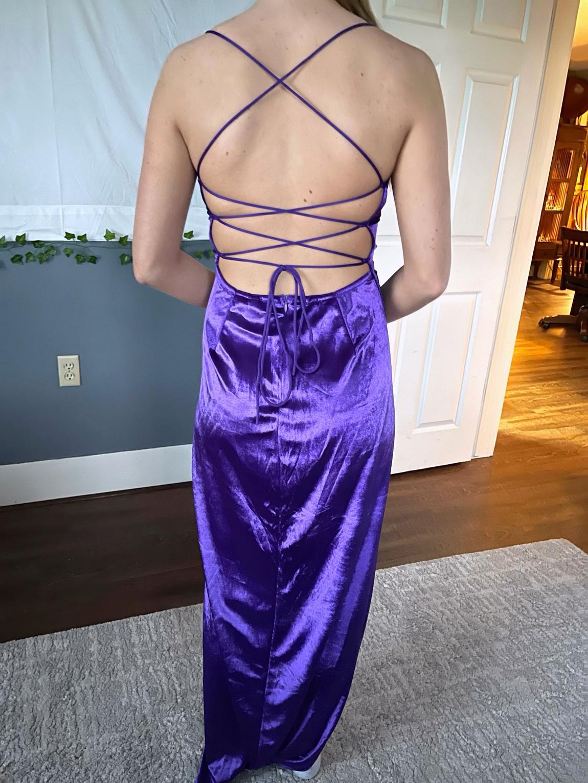 Lucy In The Sky Size 6 Purple Floor Length Maxi on Queenly