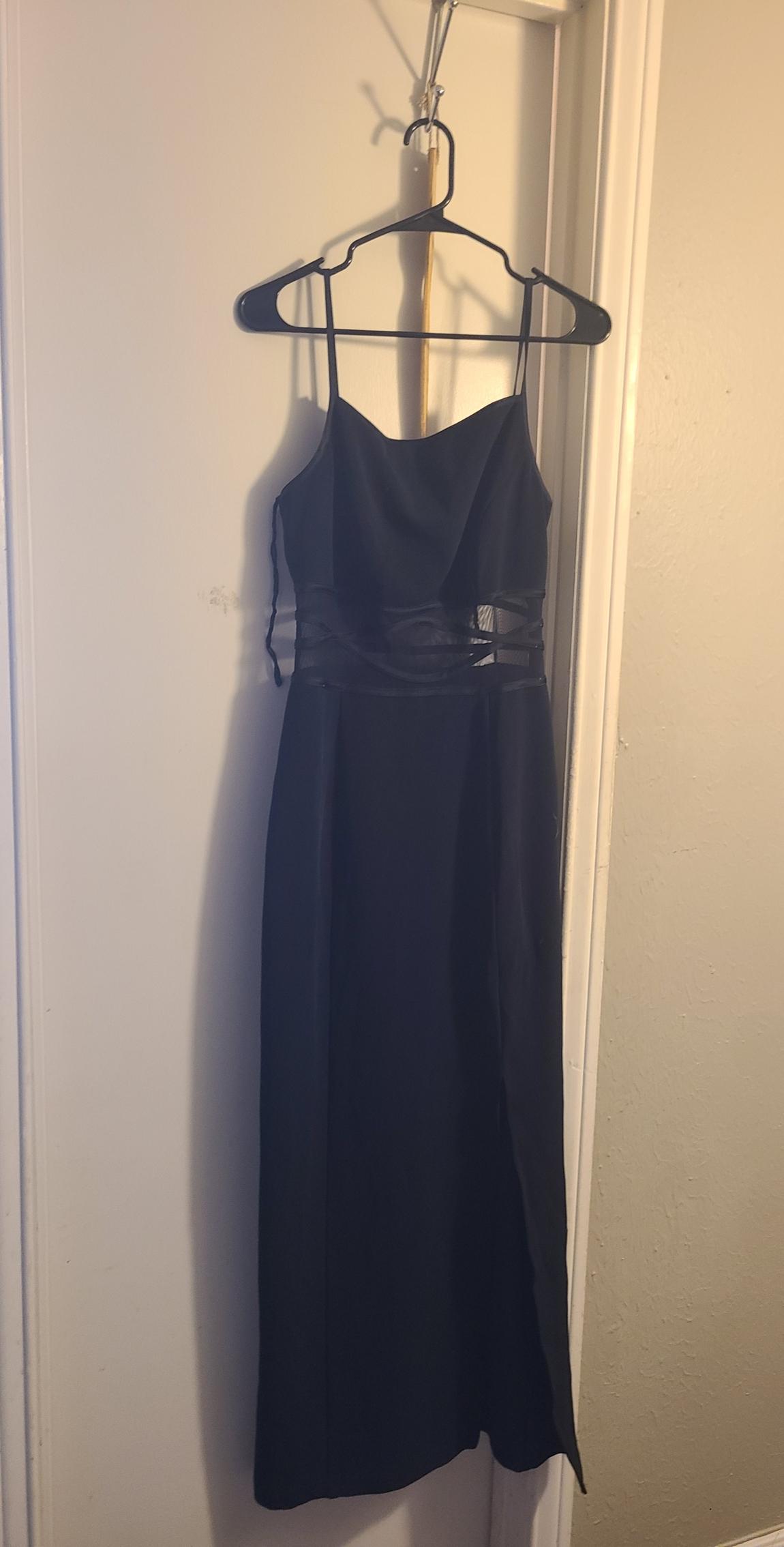Na Size 12 Prom Black A-line Dress on Queenly