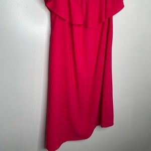 Size 00 Red Ball Gown on Queenly