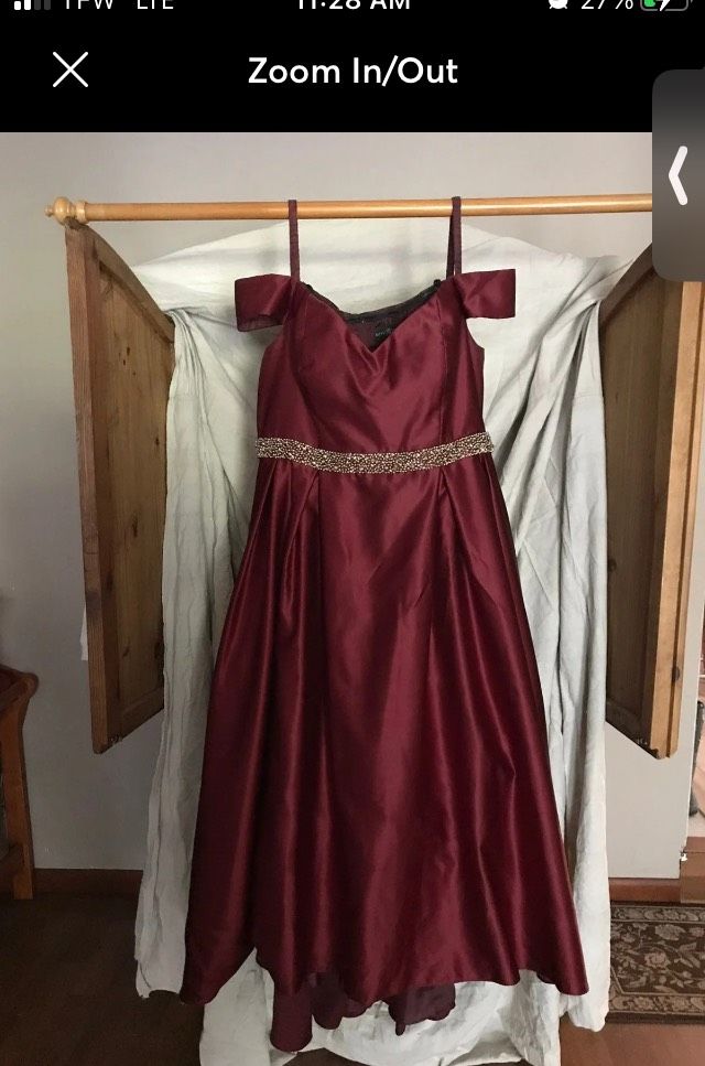 Betsy and Adam Plus Size 20 Prom Red Dress With Train on Queenly