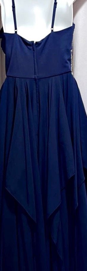 Size 2 Navy Blue Ball Gown on Queenly