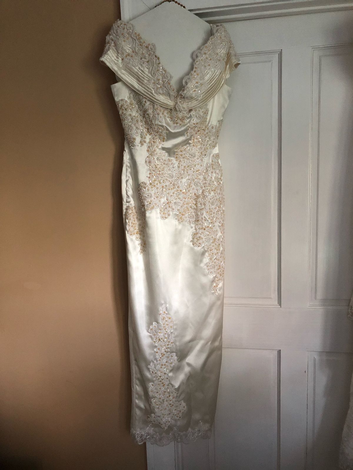 Size 12 Wedding Off The Shoulder Lace Nude Floor Length Maxi on Queenly