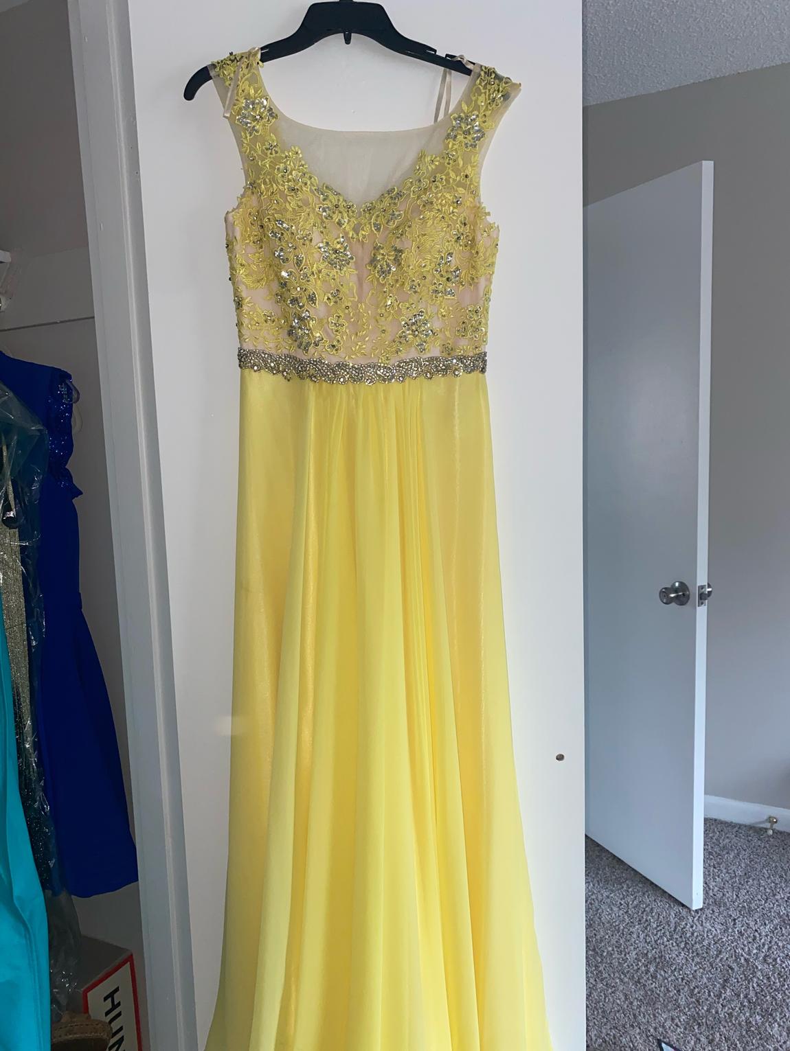 Size 8 Prom Sequined Yellow Floor Length Maxi on Queenly