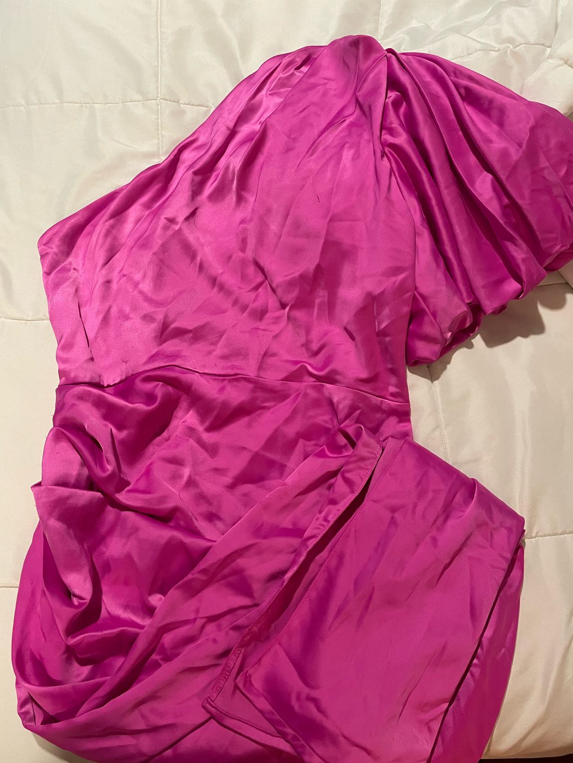 Size 10 Homecoming Satin Hot Pink Side Slit Dress on Queenly
