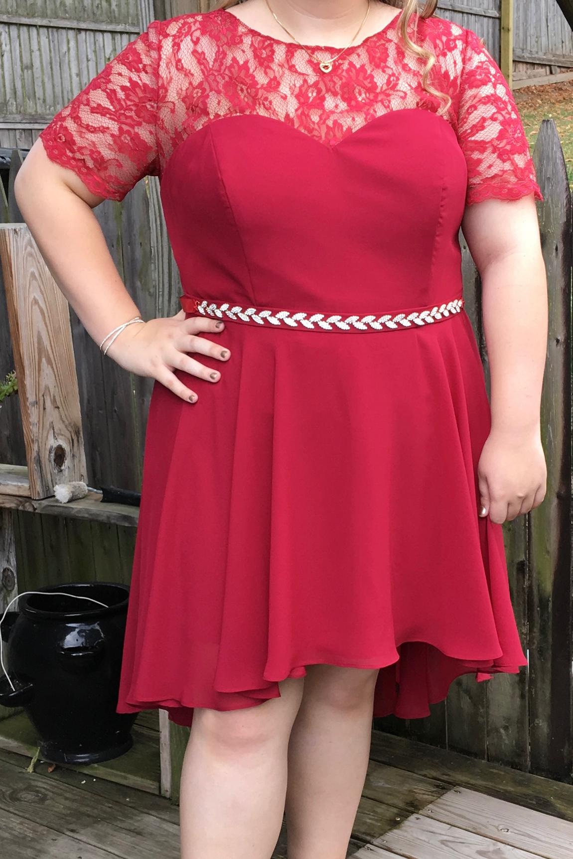 Plus Size 18 Red Cocktail Dress on Queenly