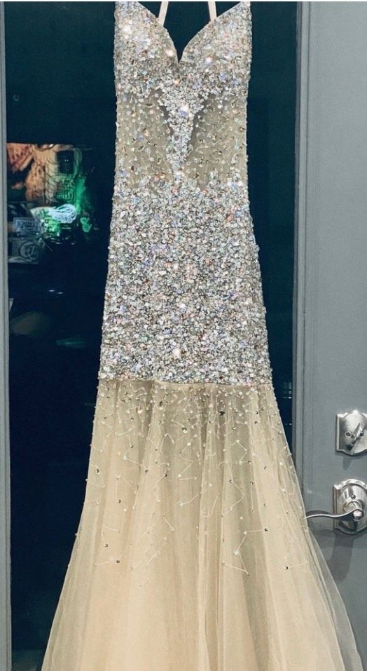 Size 4 Prom Sequined Silver Mermaid Dress on Queenly
