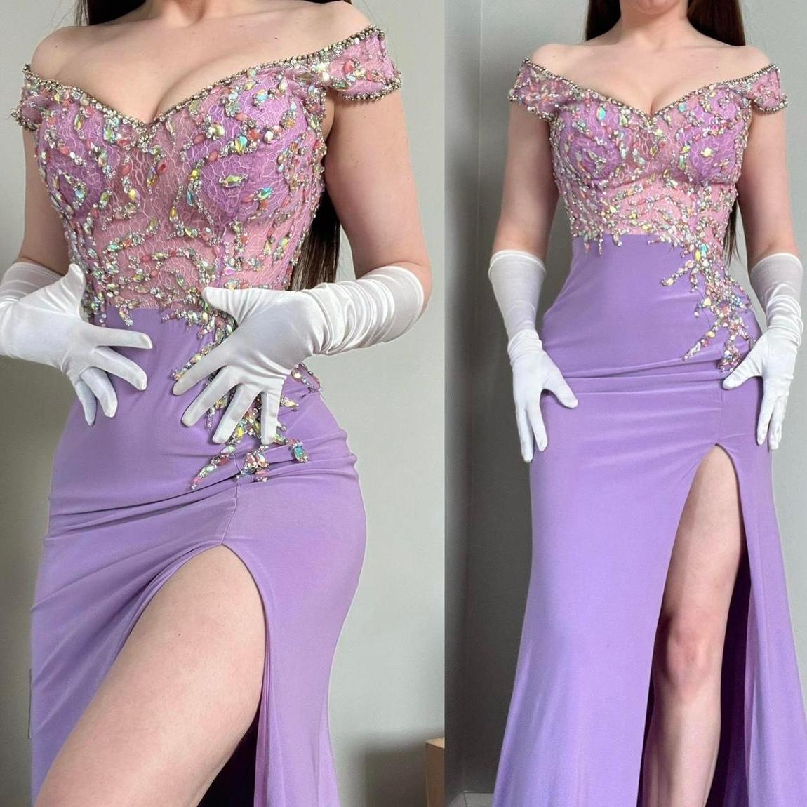 Jovani Size 2 Sequined Purple Side Slit Dress on Queenly