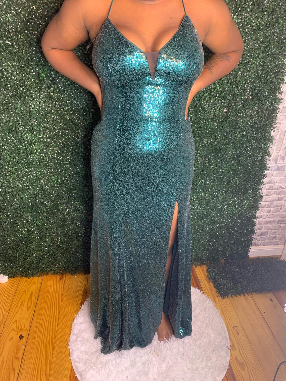 Size 8 Sequined Green Floor Length Maxi on Queenly