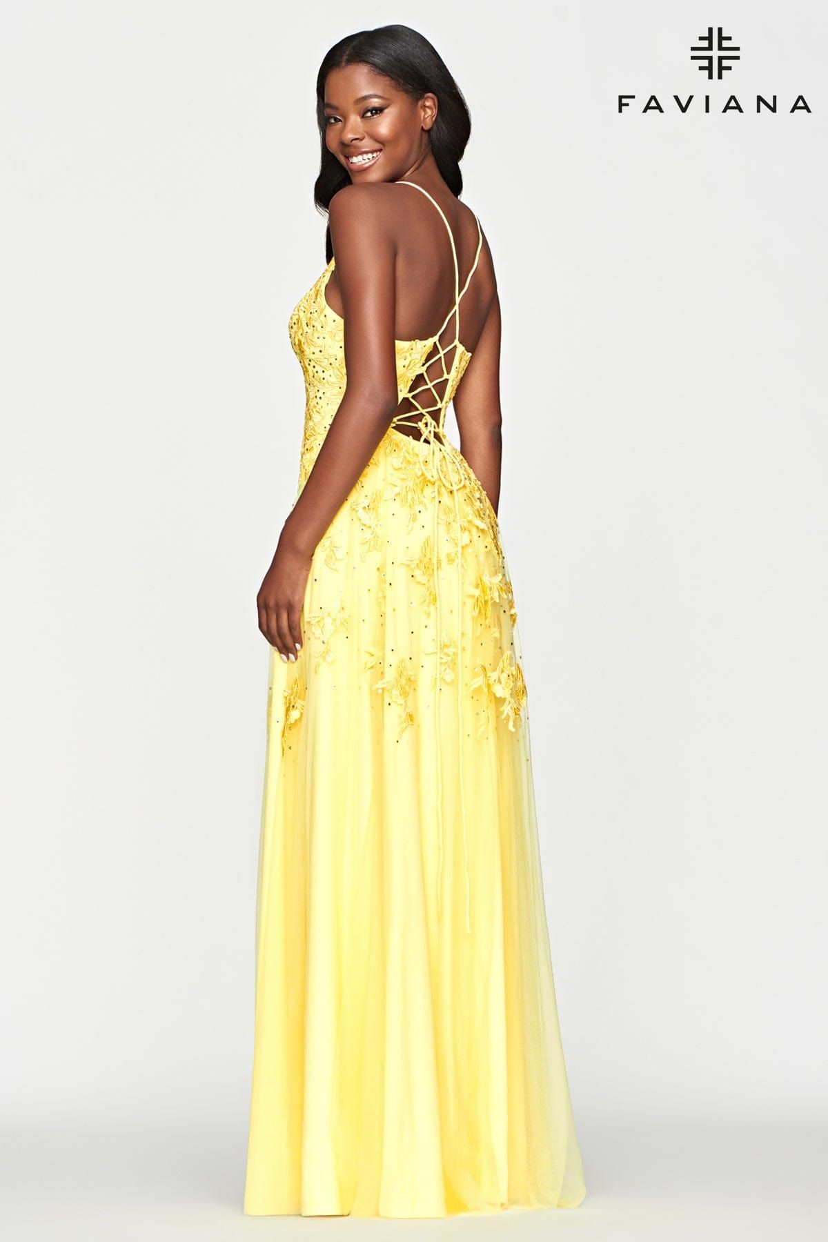 Style S10640 Faviana Size 0 Pageant Lace Yellow Side Slit Dress on Queenly