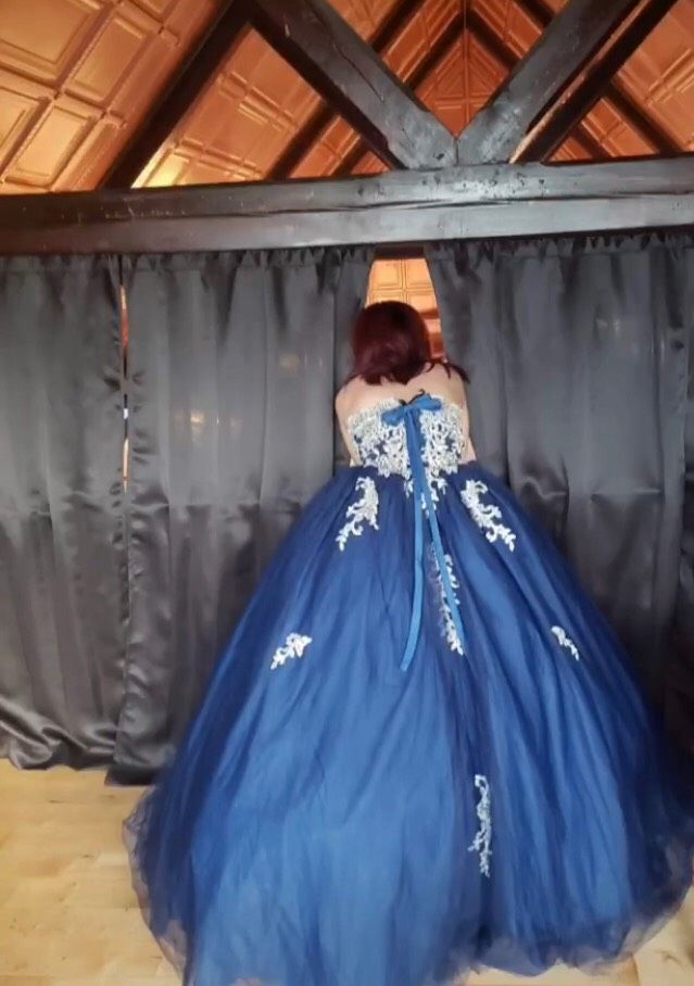 Size 8 Blue Ball Gown on Queenly