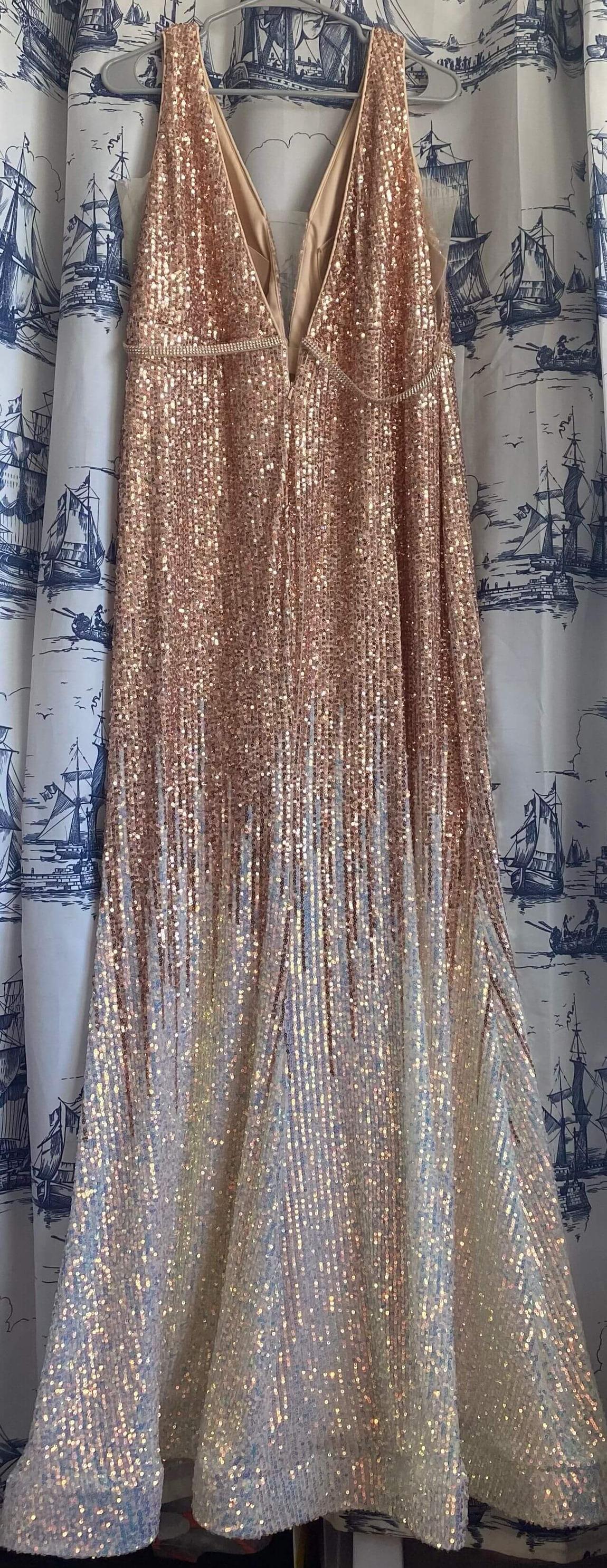 Plus Size 16 Sequined Rose Gold Cocktail Dress on Queenly