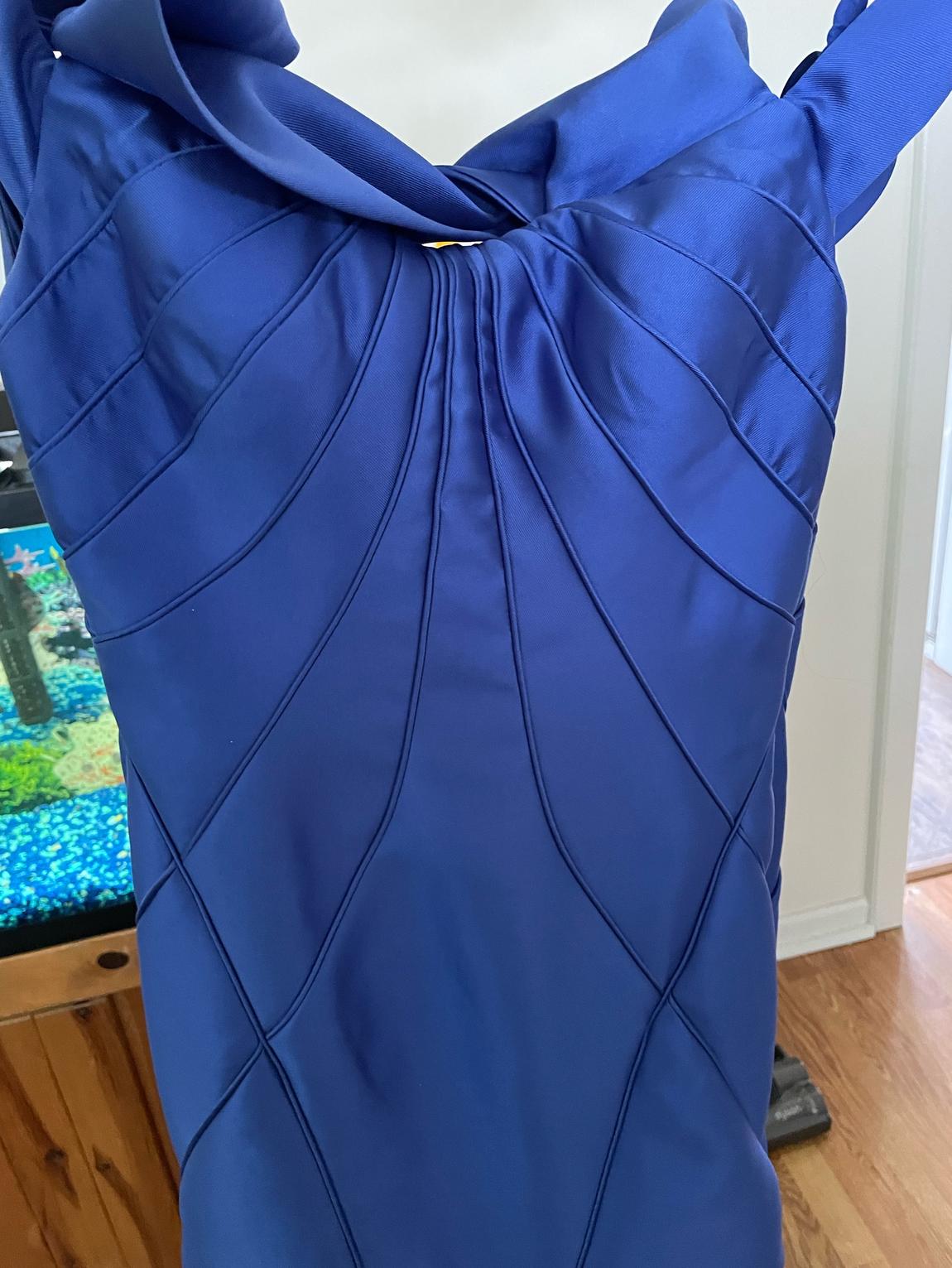 Viper Size 6 Blue Mermaid Dress on Queenly