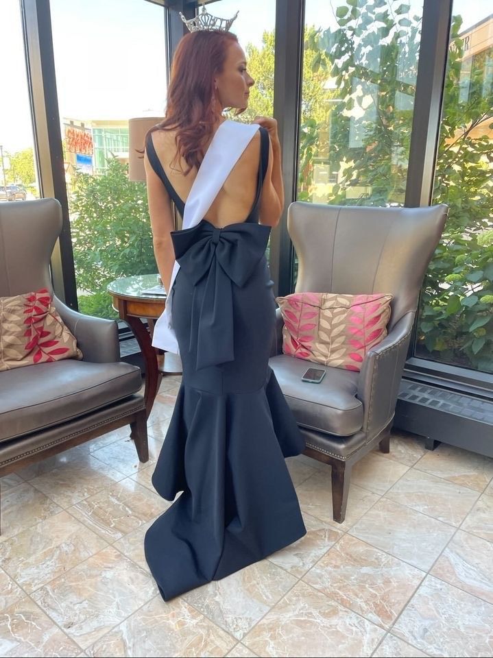 Tarik Ediz Size 0 Prom Plunge Sheer Black Cocktail Dress on Queenly