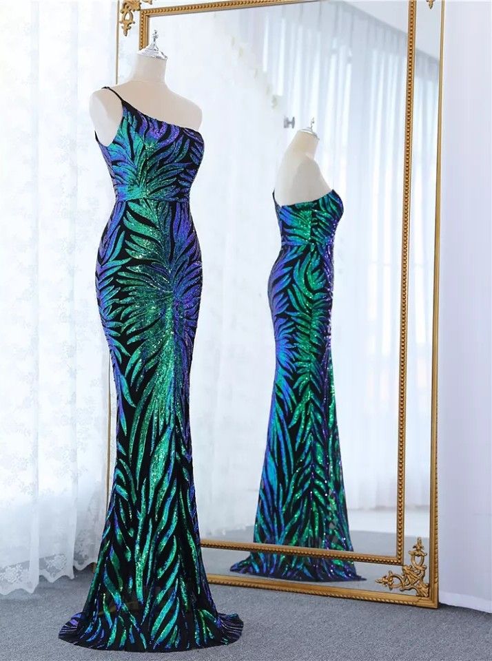 Size 6 Prom Sequined Multicolor Mermaid Dress on Queenly
