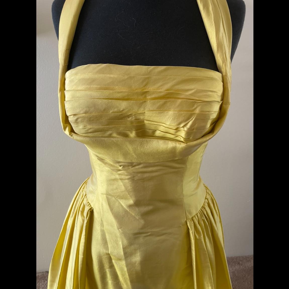 Sherri Hill Size 4 Halter Yellow Dress With Train on Queenly