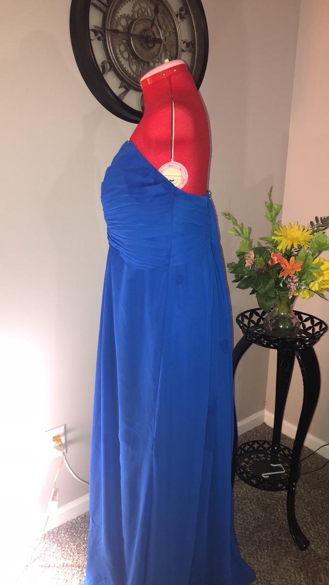 David's Bridal Plus Size 20 Strapless Royal Blue Floor Length Maxi on Queenly