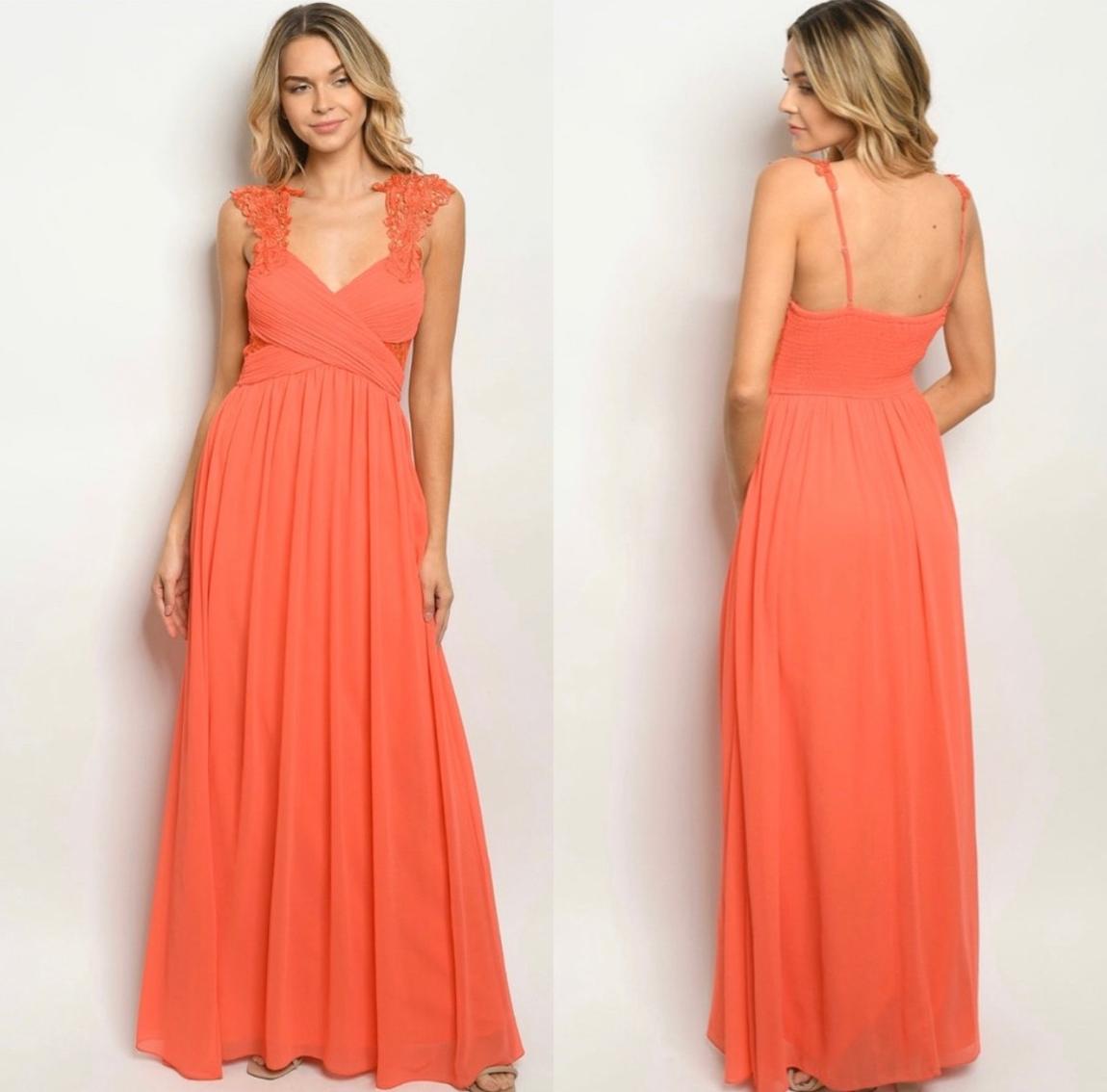 Size 6 Coral Floor Length Maxi on Queenly