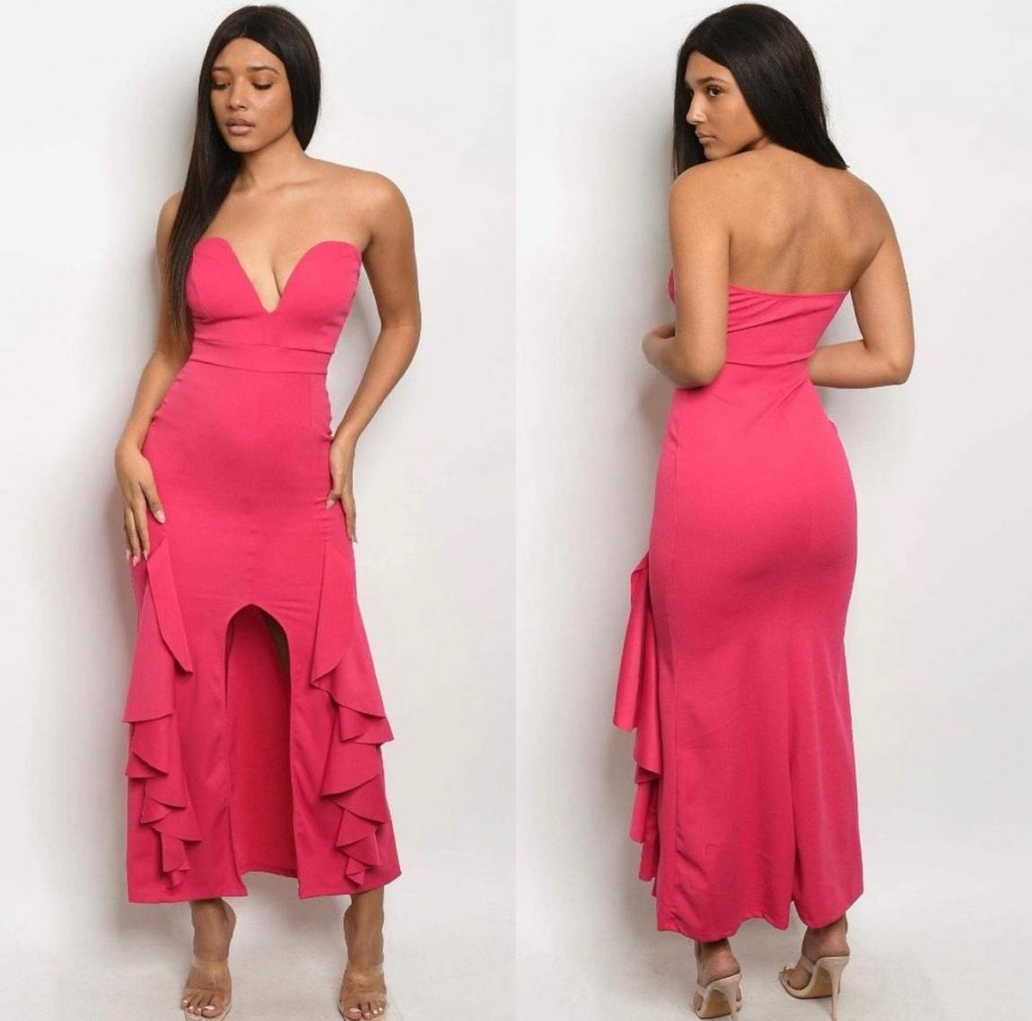 Size 6 Homecoming Hot Pink Side Slit Dress on Queenly