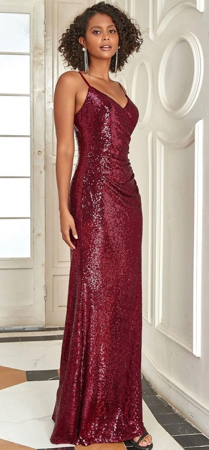 Size 6 Sequined Burgundy Red Mermaid Dress on Queenly