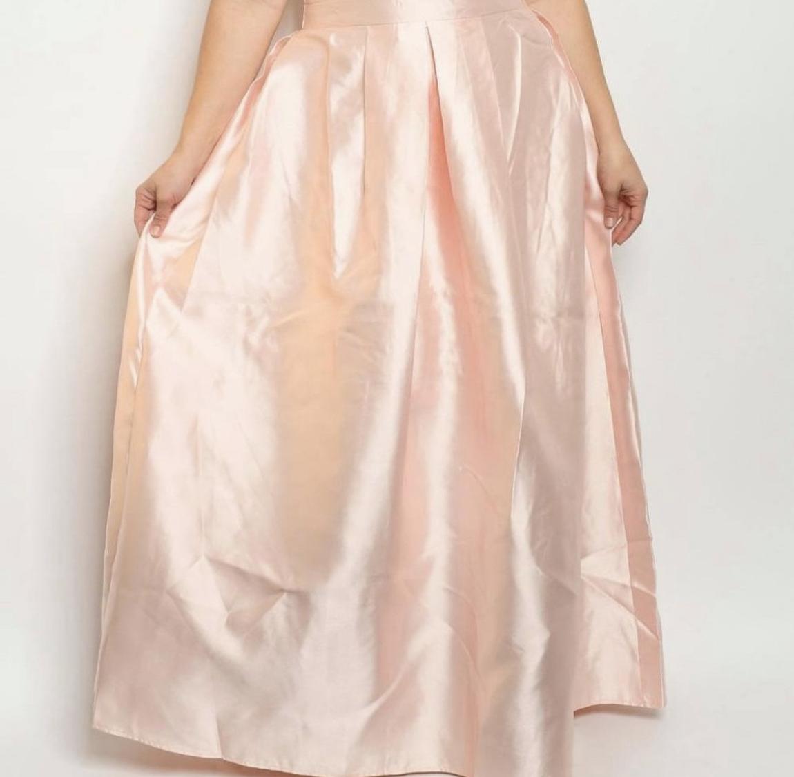 Plus Size 18 Prom Lace Light Pink Ball Gown on Queenly