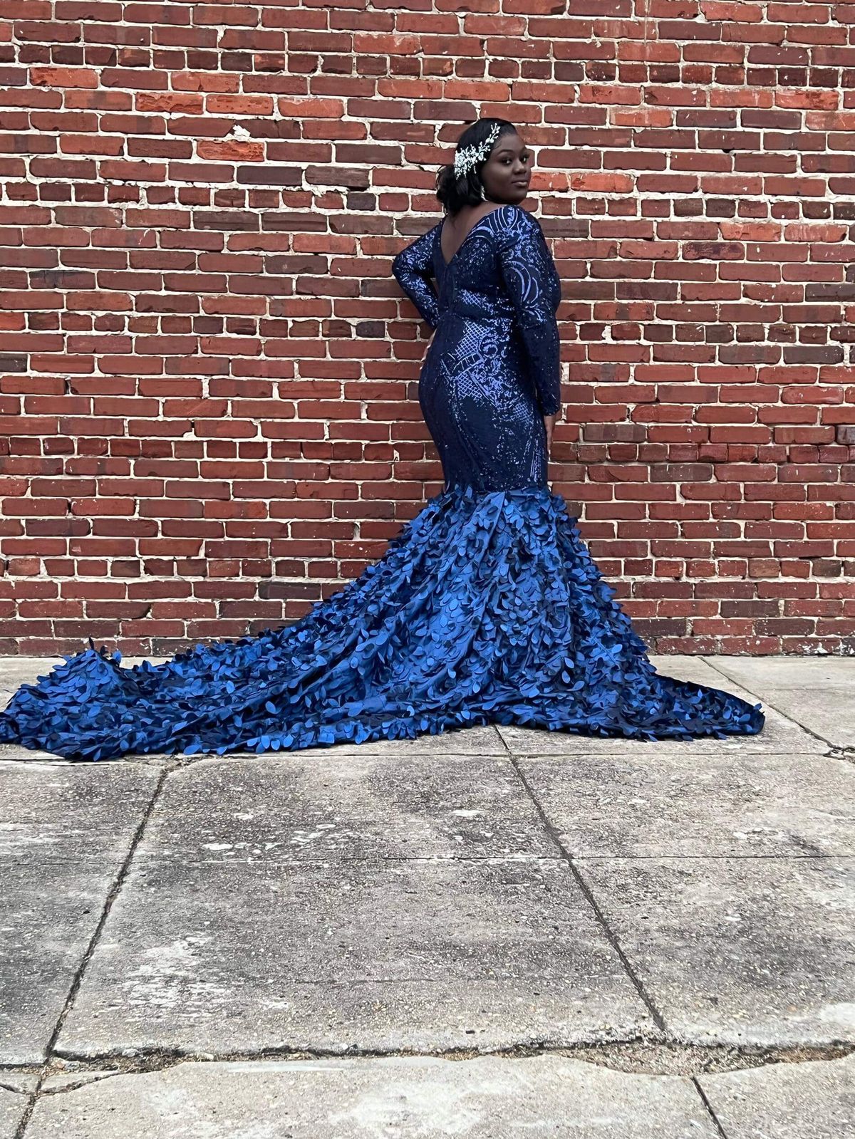 Size 14 Prom Long Sleeve Sequined Royal Blue Mermaid Dress on Queenly