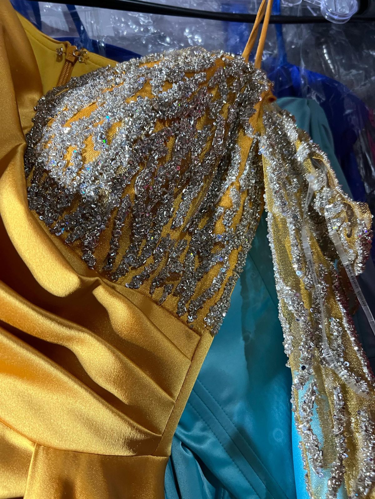 Size 2 Prom Sequined Yellow Side Slit Dress on Queenly