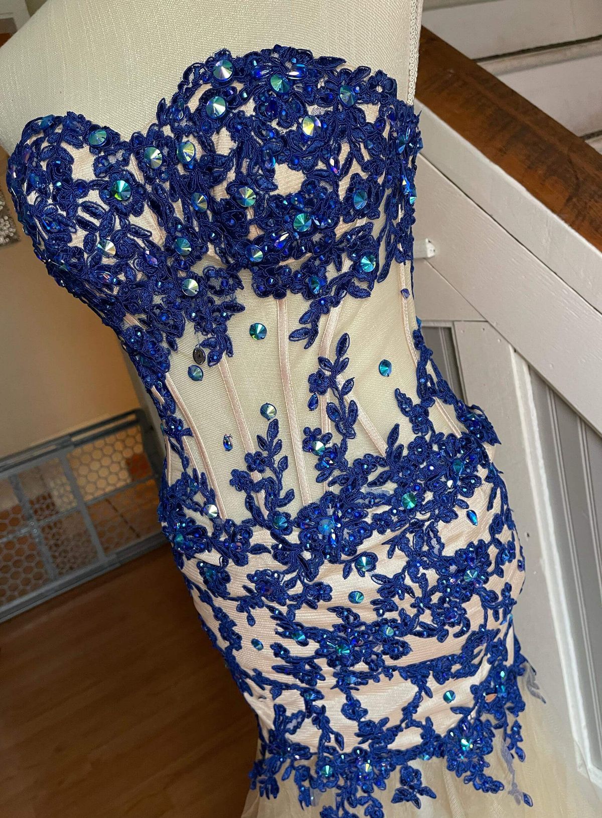 Riva Designs Size 00 Prom Strapless Lace Royal Blue Mermaid Dress on Queenly