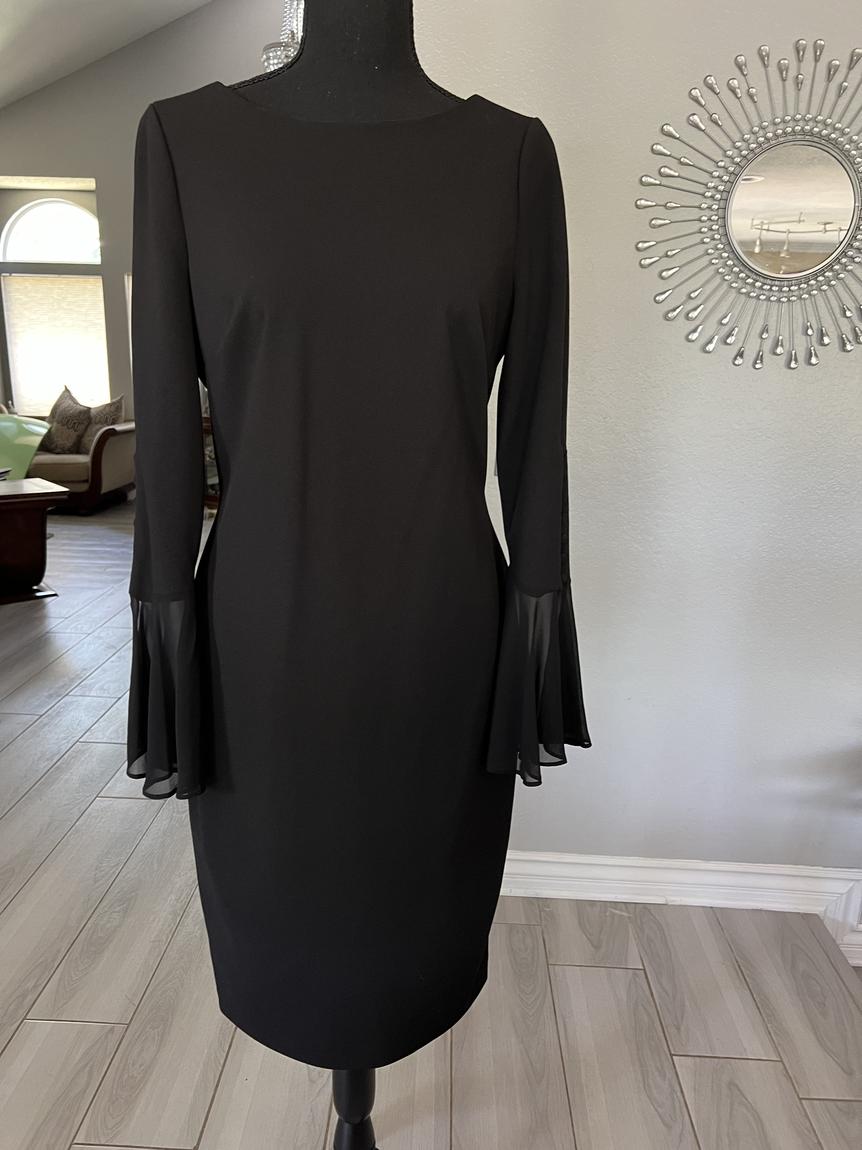 Calvin Klein Size 8 Wedding Guest Long Sleeve Black Cocktail Dress on Queenly